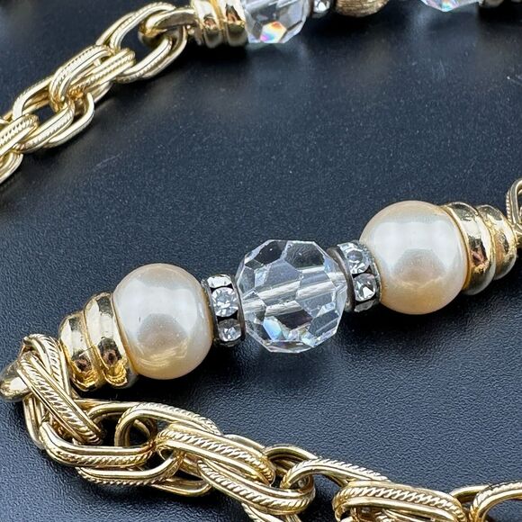 Heavy Vintage Gold Plated Chain Necklace Faux Pearl Crystal Beads Rhinestone 22" - Picture 3 of 11